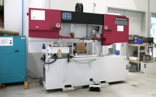 HBE320-523-3D.jpg