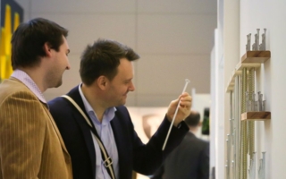 Fastener-Fair-Besucher.jpg