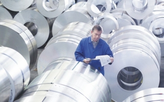 Coil-Lager-bei-Graepel.jpg