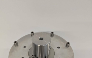 Verbindungs--Flansch--eines-Edelstahlrohrs-Copyright-Fidica.jpg