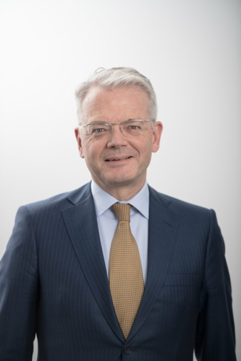Peter-Schmidt-Aufsichtsrat.jpg