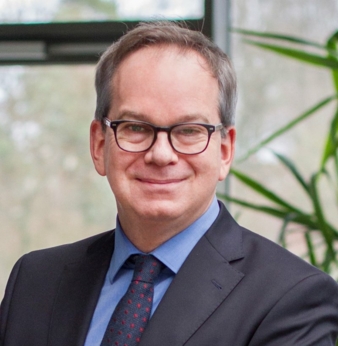 Prof-Schotten.jpg