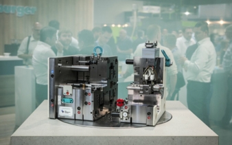 Moulding-Expo.jpg