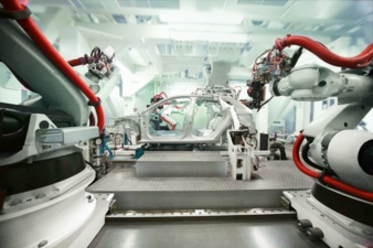 Fuegetechnik-im-Automobilbau.jpg