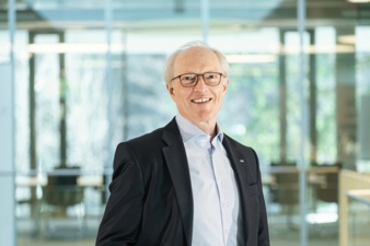 Dr-Kurt-Schmalz.jpg