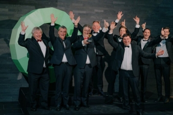 Auszeichnung.jpg