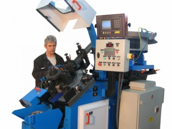thread-roller.jpg