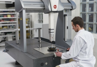 Measuring-bench.jpg