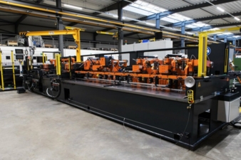 Spezialschrauben-Maschine.jpg