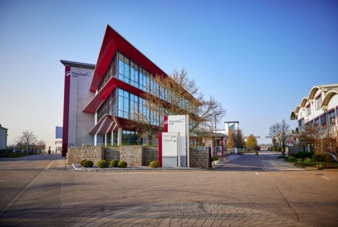 Firmensitz-der-Fischer-Group.jpg