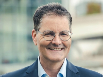 Adrian-Willig-VDI-Direktor.jpg